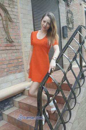156120 - Viktoriia Age: 41 - Ukraine