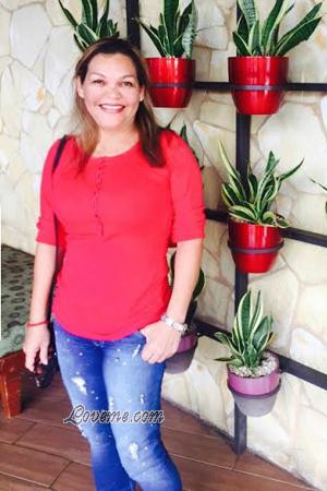 156376 - Jasmine Age: 59 - Costa Rica