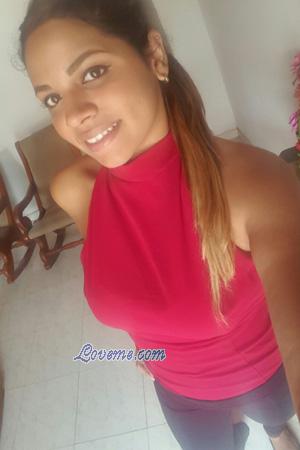 169001 - Gheraldine Age: 31 - Colombia