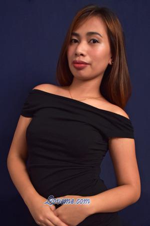 181344 - Riza Age: 32 - Philippines