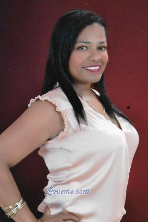 182240 - Deivis Age: 49 - Colombia