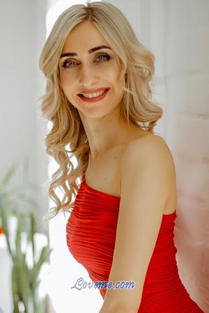 192011 - Alena Age: 40 - Ukraine