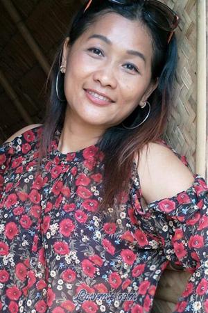 195008 - Sirinda (Apple) Age: 48 - Thailand