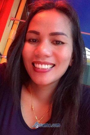 197782 - Jittaphat (Bam) Age: 46 - Thailand