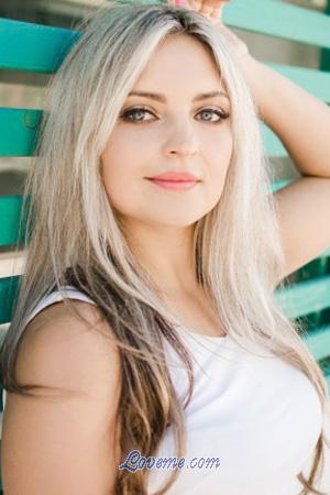 198284 - Olesya Age: 41 - Ukraine