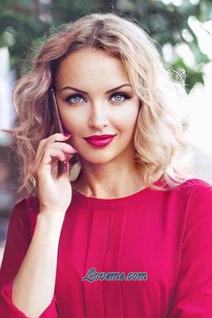 204652 - Elena Age: 47 - Russia