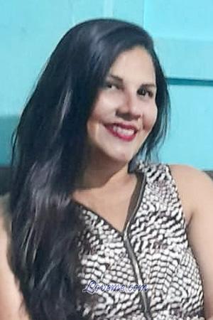 204927 - Jeyling Age: 41 - Costa Rica