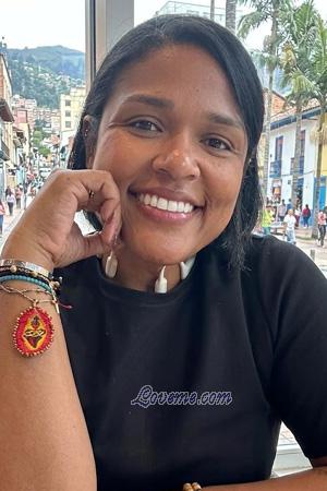 208177 - Claudia Age: 40 - Colombia
