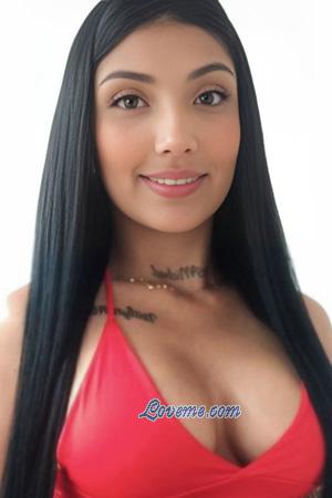 211842 - Melissa Age: 28 - Spain
