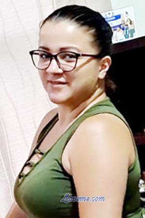 212051 - Keylin Age: 36 - Costa Rica