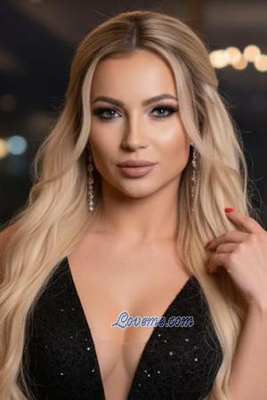 212206 - Aleksandra Age: 26 - Poland