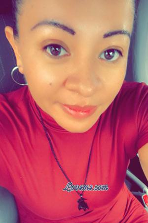 213348 - Margoth Age: 43 - Costa Rica