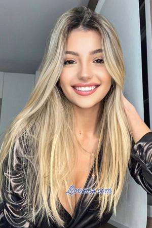214701 - Oriana Age: 26 - Argentina