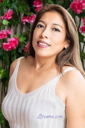 215396 - Magaly Age: 47 - Peru