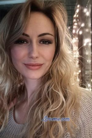 220001 - Margarita Age: 40 - Ukraine