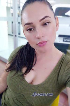 220504 - Milady Age: 39 - Costa Rica