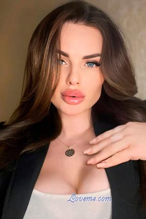222200 - Liliia Age: 25 - Ukraine