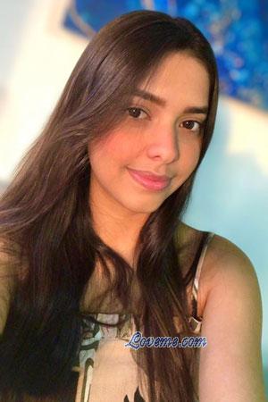 223718 - Kiara Age: 22 - Colombia