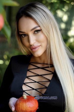 223871 - Alevtyna Age: 34 - Ukraine