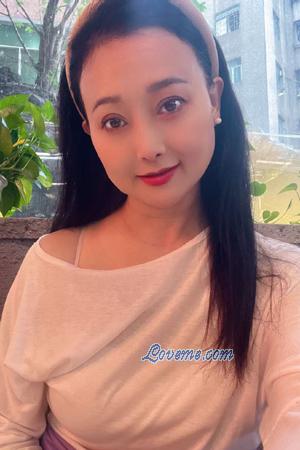225137 - Lily Age: 51 - China