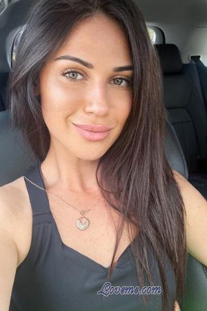 225280 - Yevheniia Age: 37 - Mexico