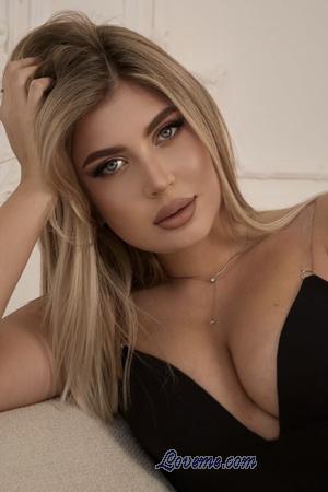 225744 - Elina Age: 18 - Ukraine