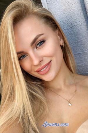 226124 - Alona Age: 26 - Ukraine