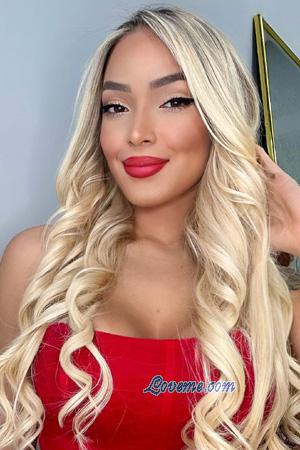 227109 - Laisla Age: 23 - Brazil