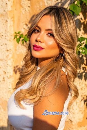 227368 - Lilibet Age: 43 - Colombia