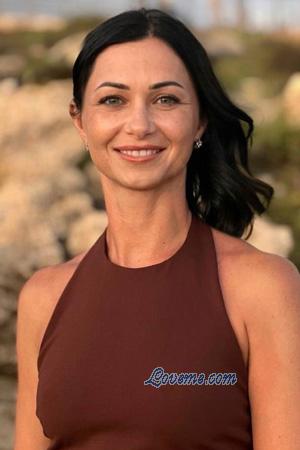 227572 - Vika Age: 36 - Ukraine