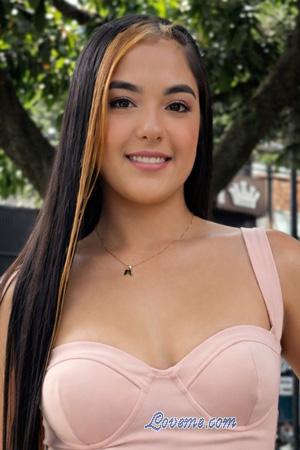 227599 - Fernanda Age: 24 - Colombia
