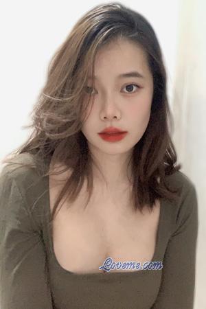 227626 - Caihui Age: 23 - China