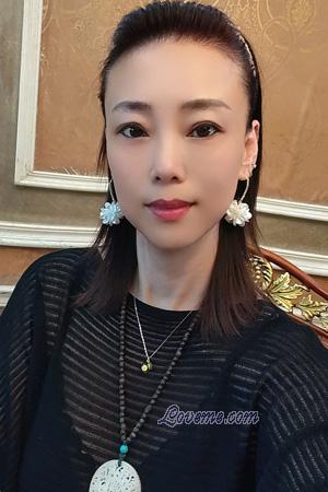 227808 - Xiaolan Age: 53 - China