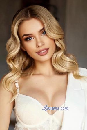 227853 - Tatyana Age: 31 - Ukraine
